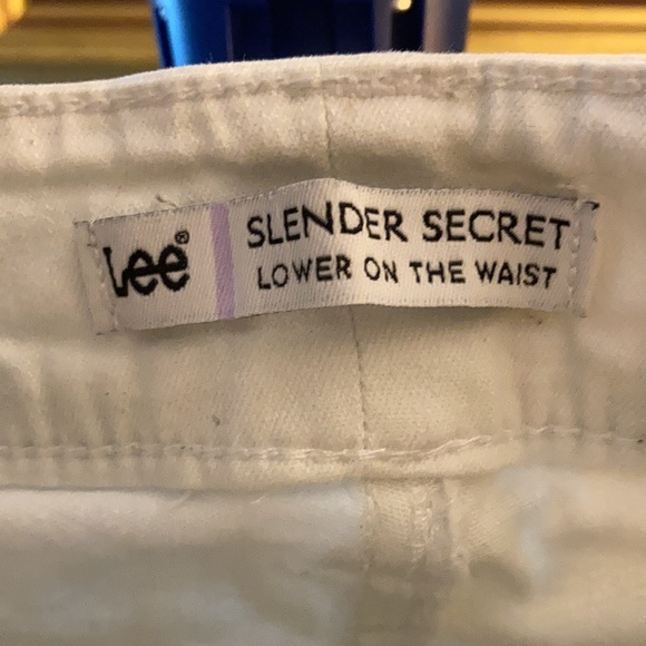 Lee Slender Secret lower on the waist capris 14M - Picture 4 of 15
